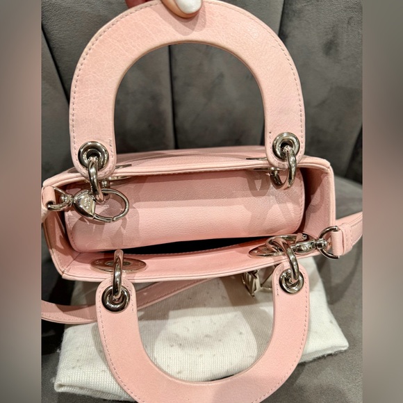 Mini Lady Dior Pink Embroidered Sequin Flowers shoulder Bag Christian Dior - Picture 5 of 17